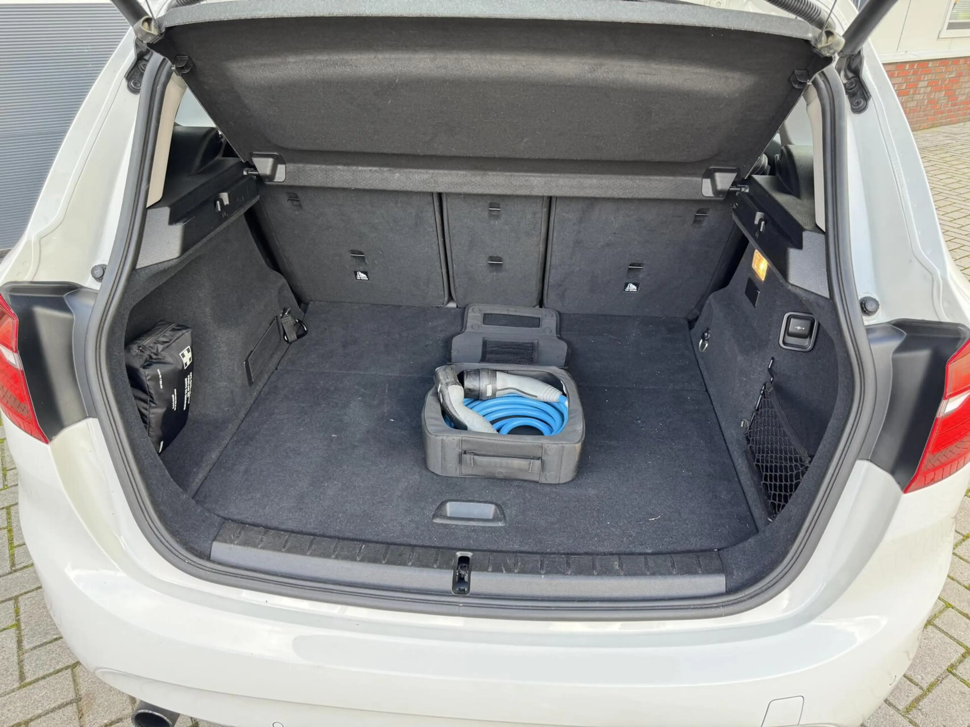 BMW 225 2-serie Active Tourer 225xe iPerformance High Exec — photo 7