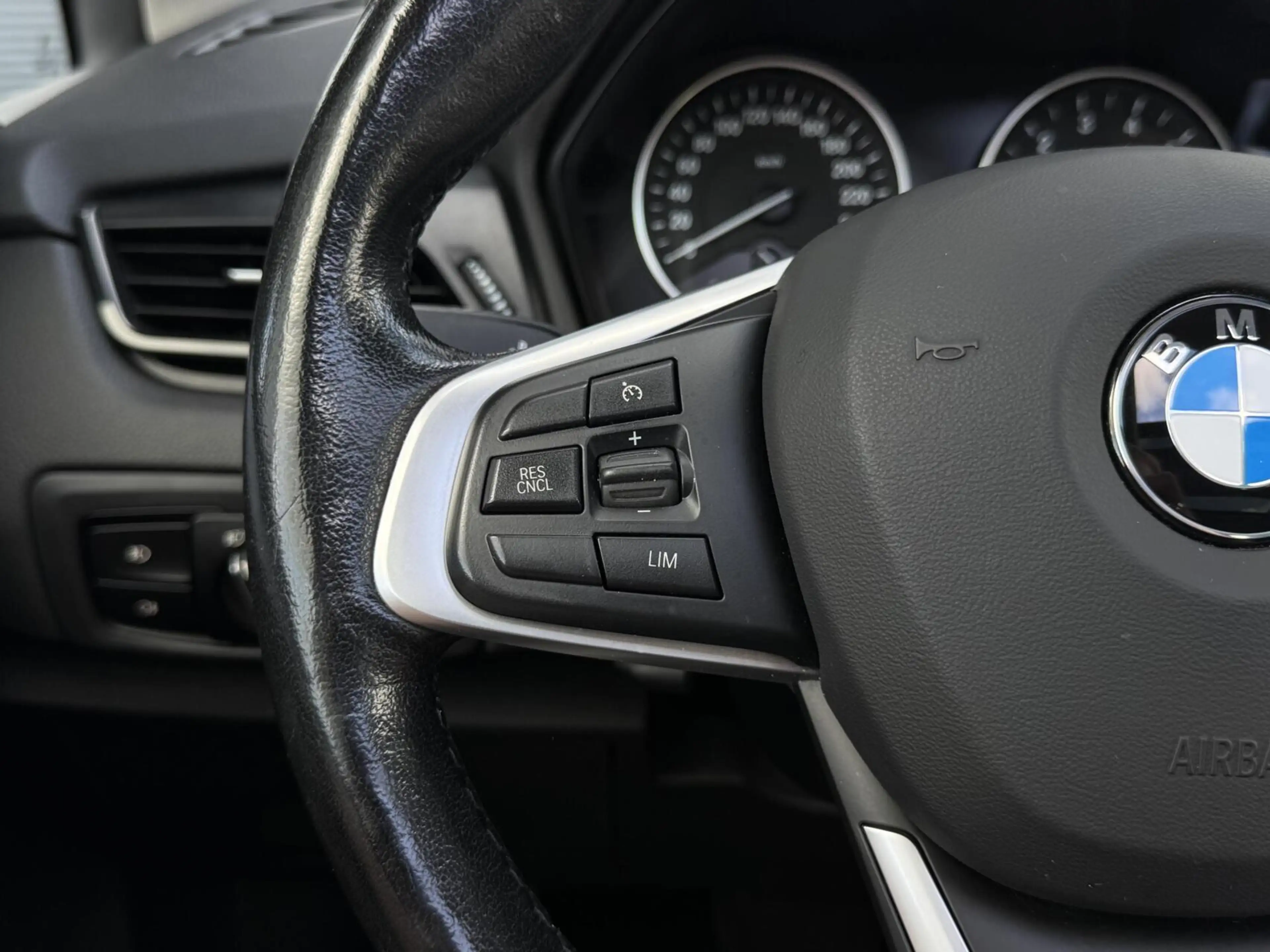 BMW 225 2-serie Active Tourer 225xe iPerformance High Exec — photo 12