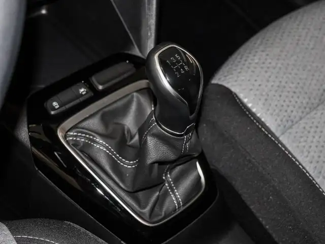 Opel Corsa view 11