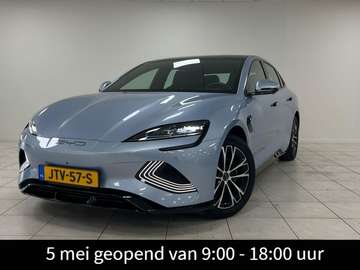 Comfort RWD PANO | 360 CAMERA | 460KM ACTIERADIUS