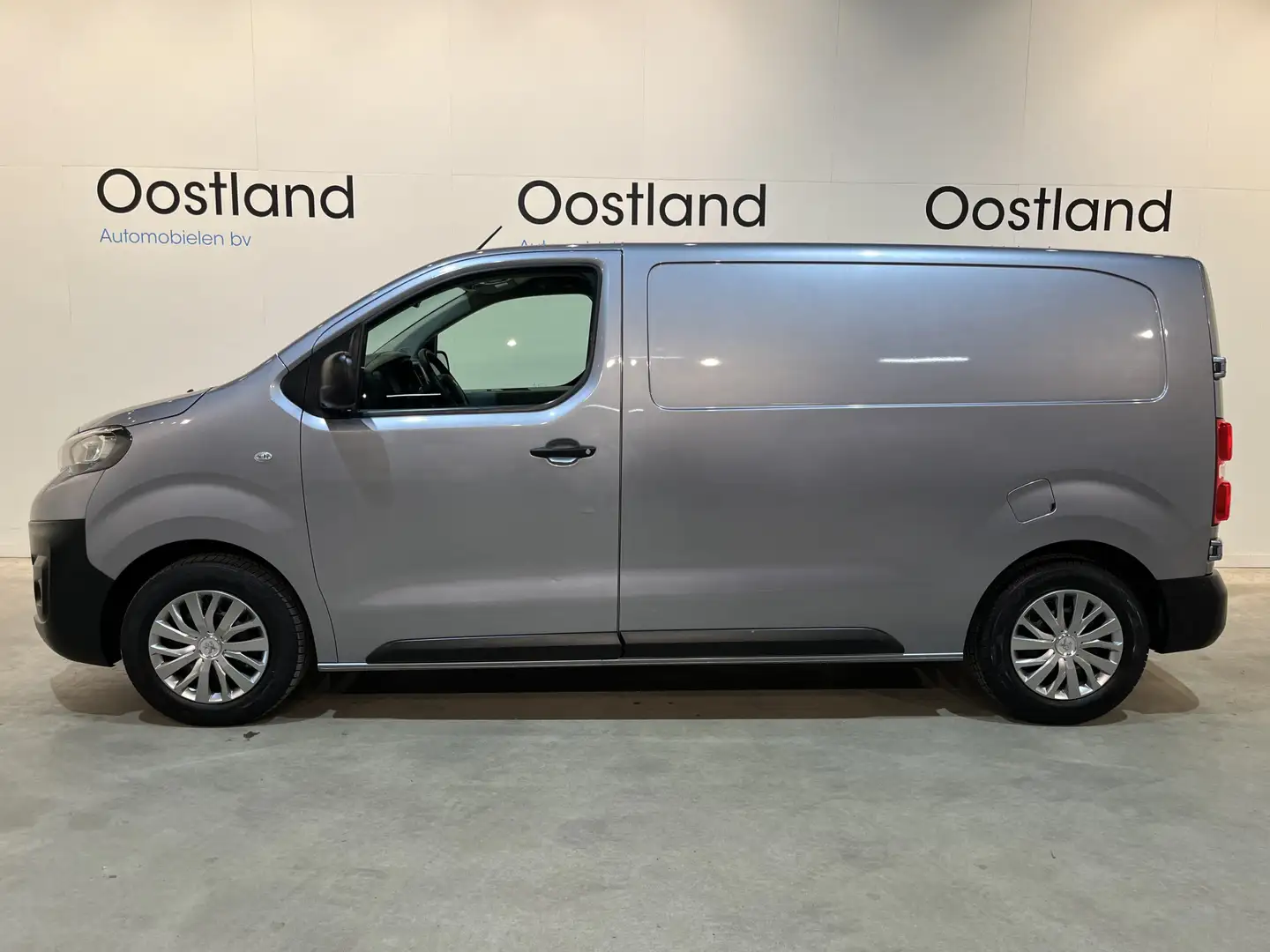 Peugeot Expert 1.5 BlueHDI L2 Premium / Euro 6 / Airco / Cruise C Grijs - 2
