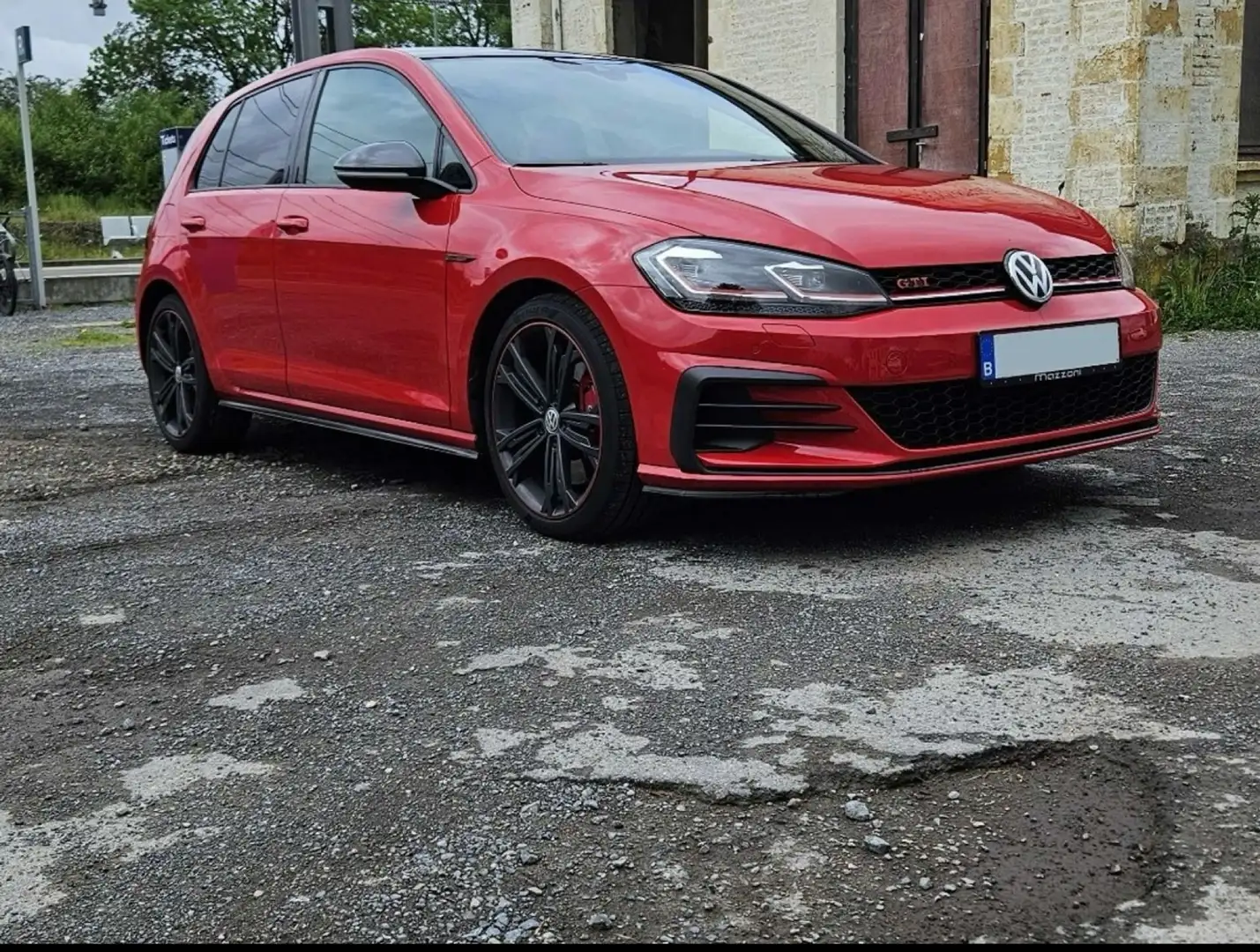 Volkswagen Golf GTI 2.0 TSI performance - 1