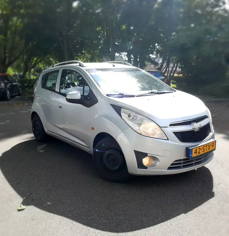 Chevrolet Spark 2011 из Европы — купить под ключ