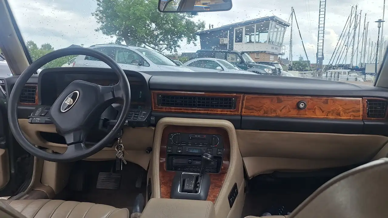Jaguar Sovereign 3.6 AJ6 XJ40 1988, foto 8