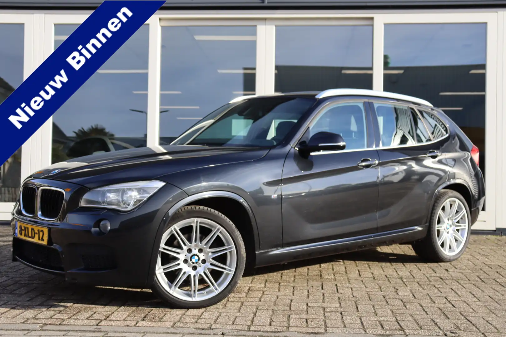 BMW X1 sDrive20i M Sport High Executive, Automaat, Cruise Schwarz - 1