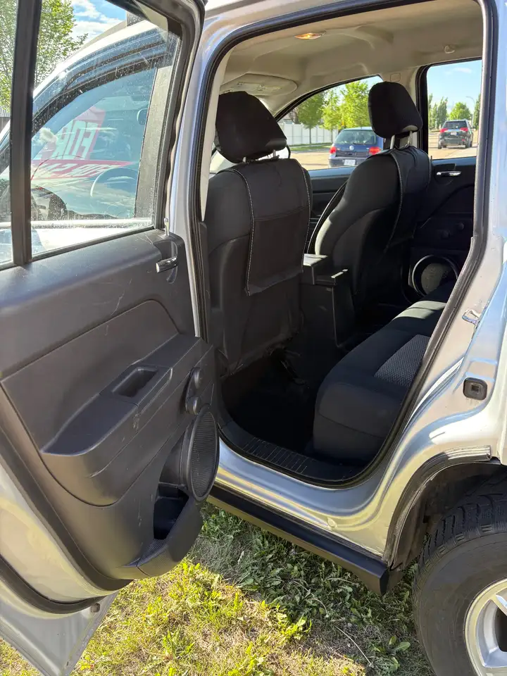 Jeep Compass снимка Jeep Compass