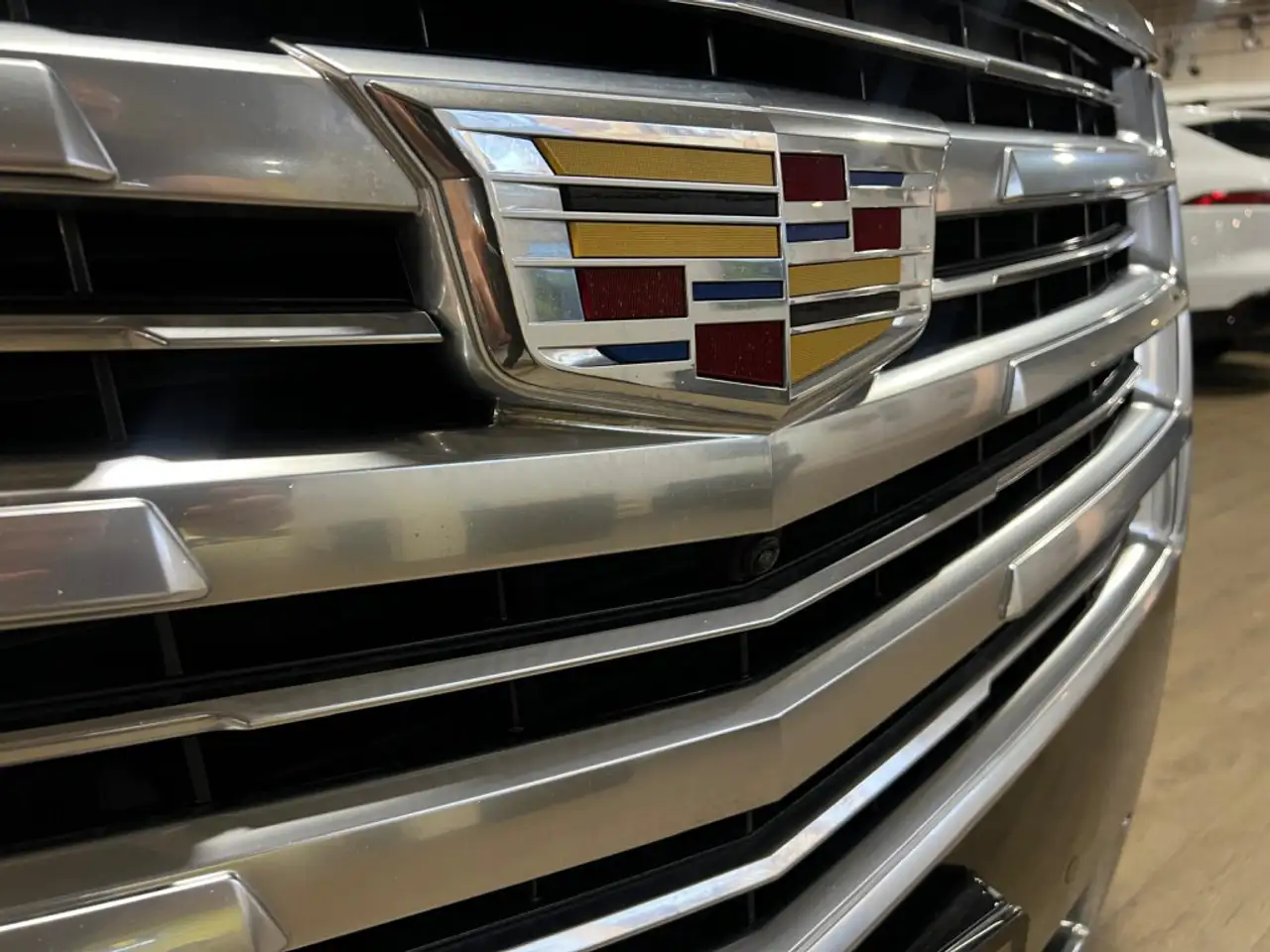 Cadillac Escalade снимка Cadillac Escalade