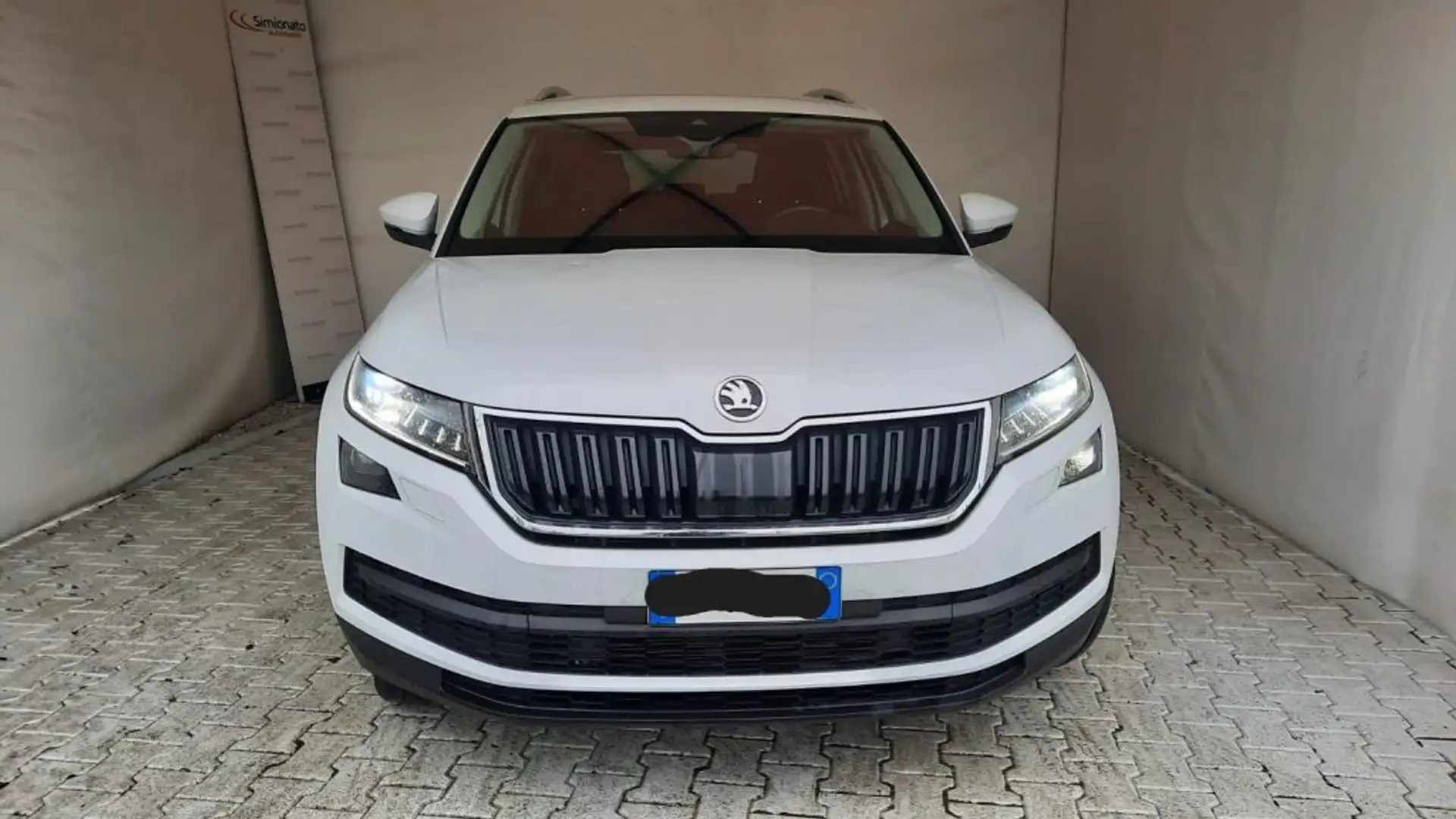 Skoda Kodiaq 2.0 TDI EVO SCR 200 CV 4x4 DSG Style Bianco - 2