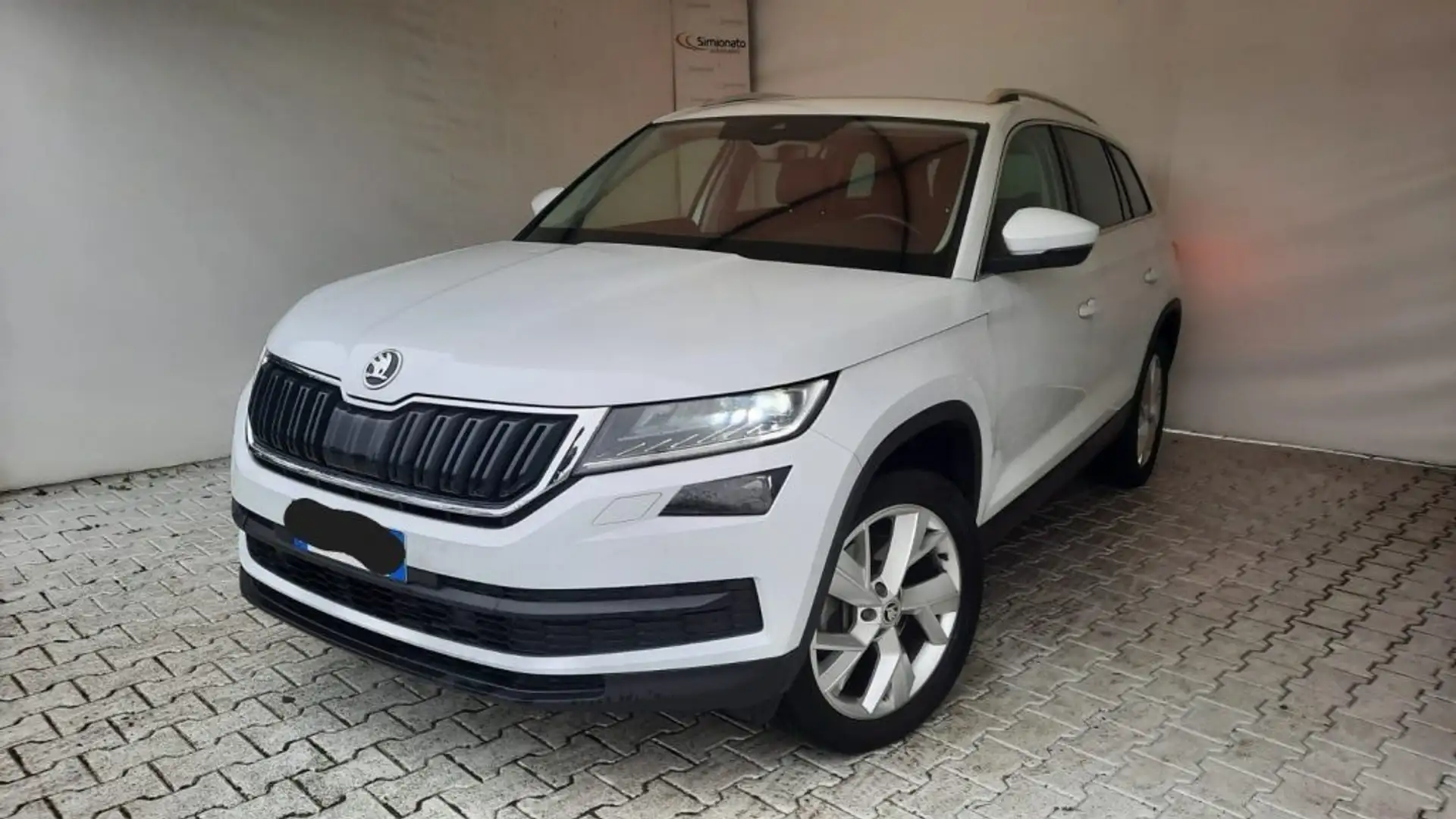 Skoda Kodiaq 2.0 TDI EVO SCR 200 CV 4x4 DSG Style Bianco - 1