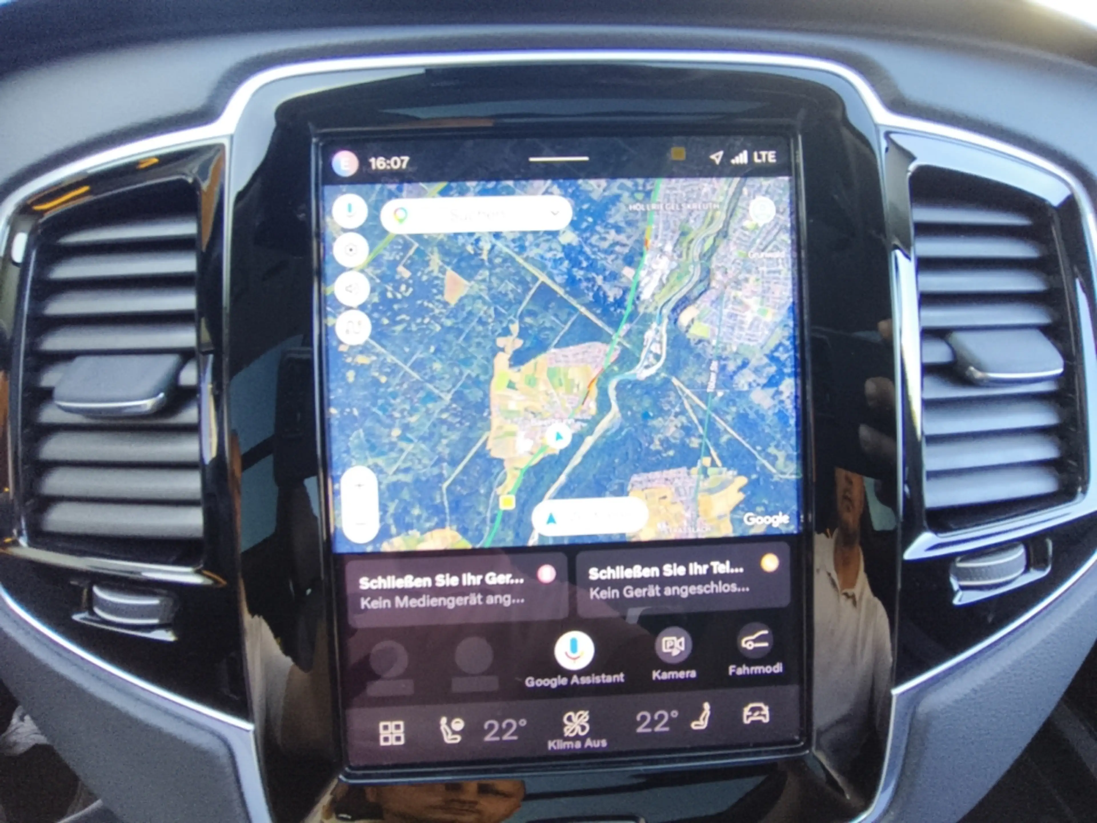 Volvo XC90 Ultimate Dark Recharge T8 AWD Luftf. HUD Pano ACC — photo 22