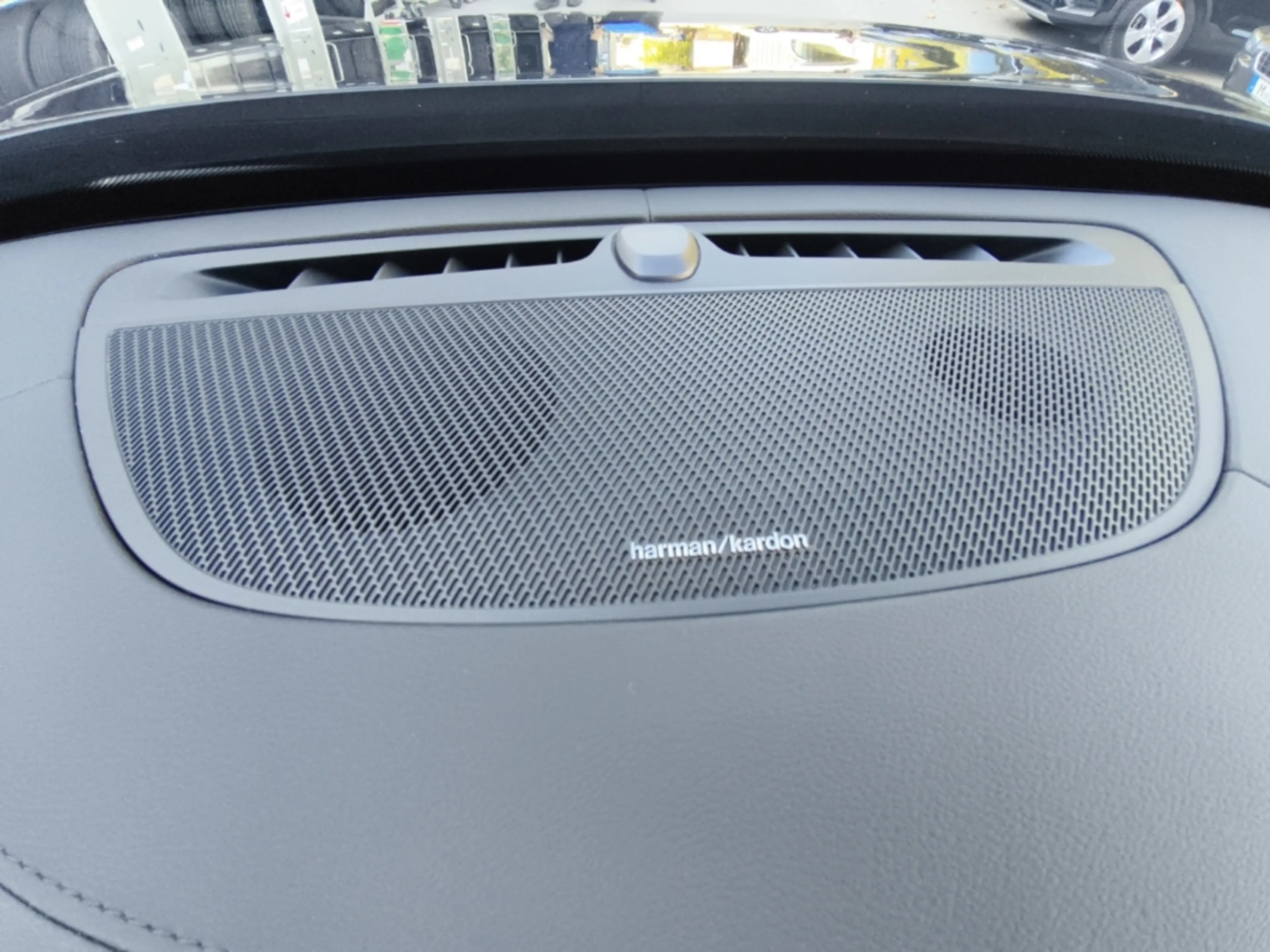 Volvo XC90 Ultimate Dark Recharge T8 AWD Luftf. HUD Pano ACC — photo 26