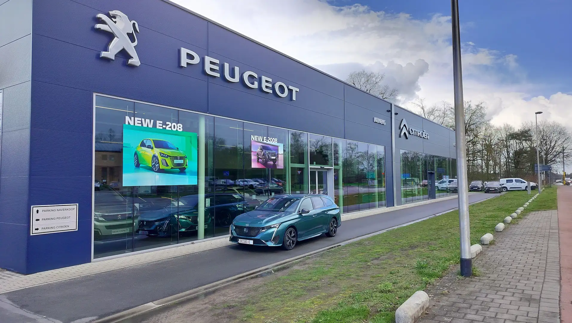 Peugeot 308 1.6 Hybrid 180PK  GT Blauw - 1