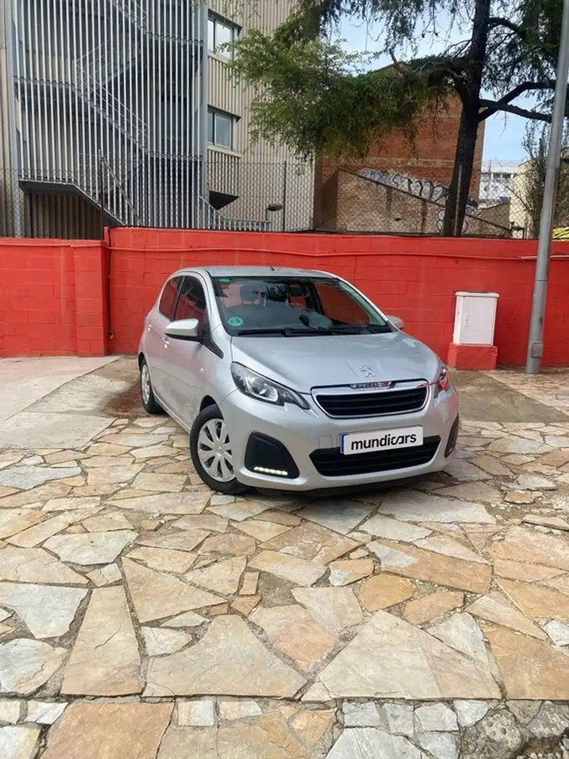 Peugeot 108 1.0 VTi 68 ETG5 Plateado - 2