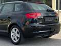 Audi A3 1.6 TDI Attraction*Sitzheizung*Parksensor* Schwarz - thumbnail 4