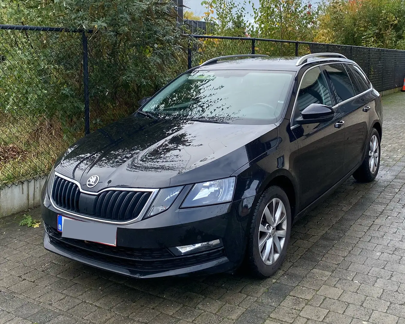 Skoda Octavia Octavia Combi 1.5 TSI ACT DSG Ambition Noir - 1