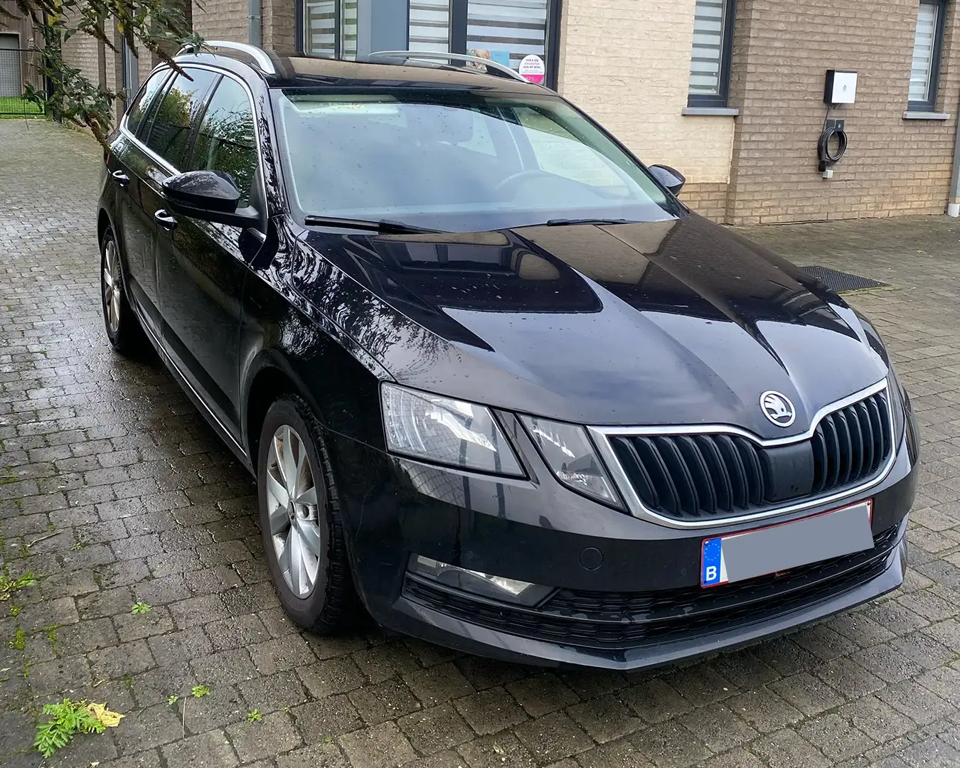 Skoda Octavia Octavia Combi 1.5 TSI ACT DSG Ambition Noir - 2