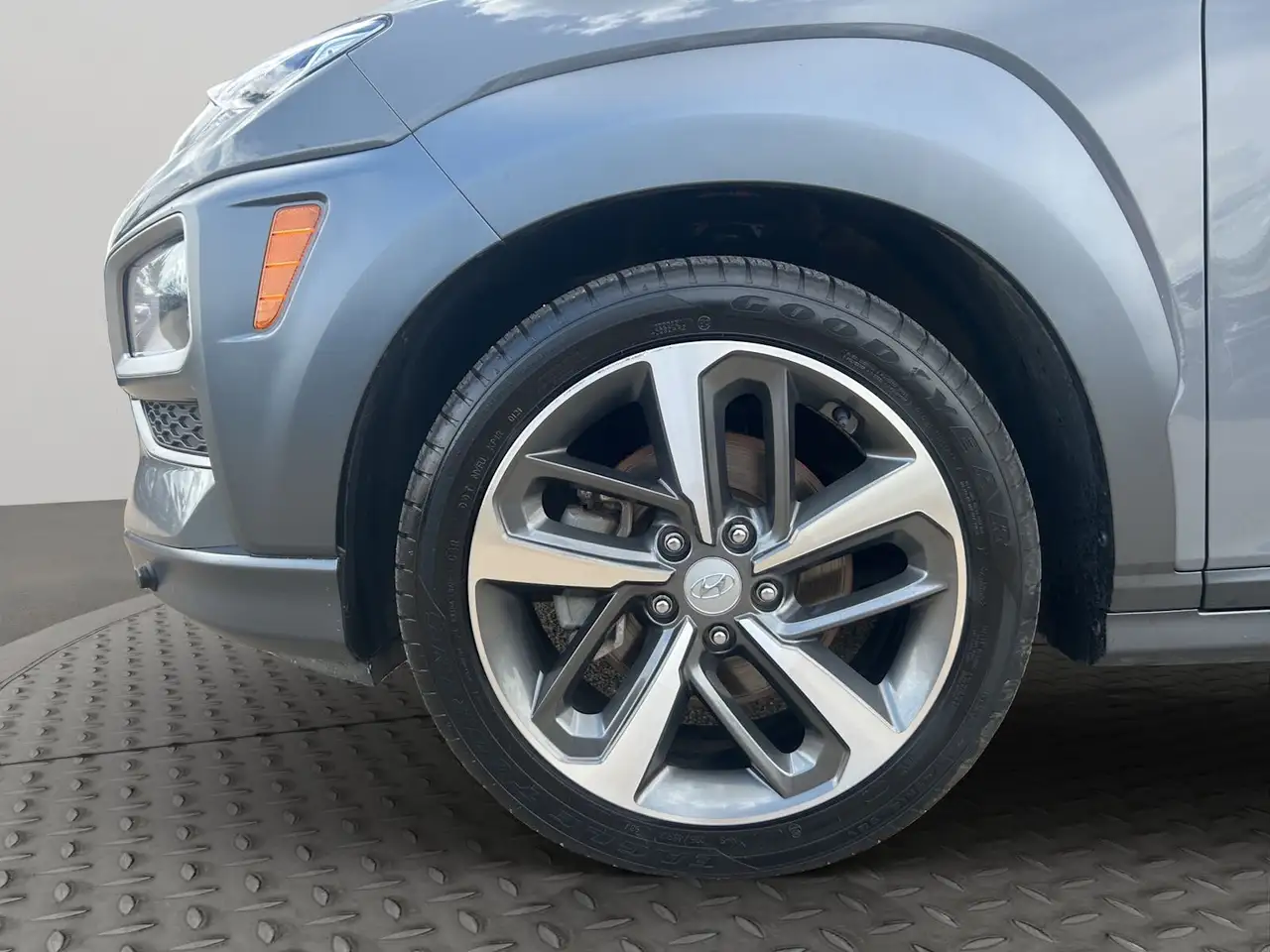 Hyundai KONA снимка Hyundai KONA