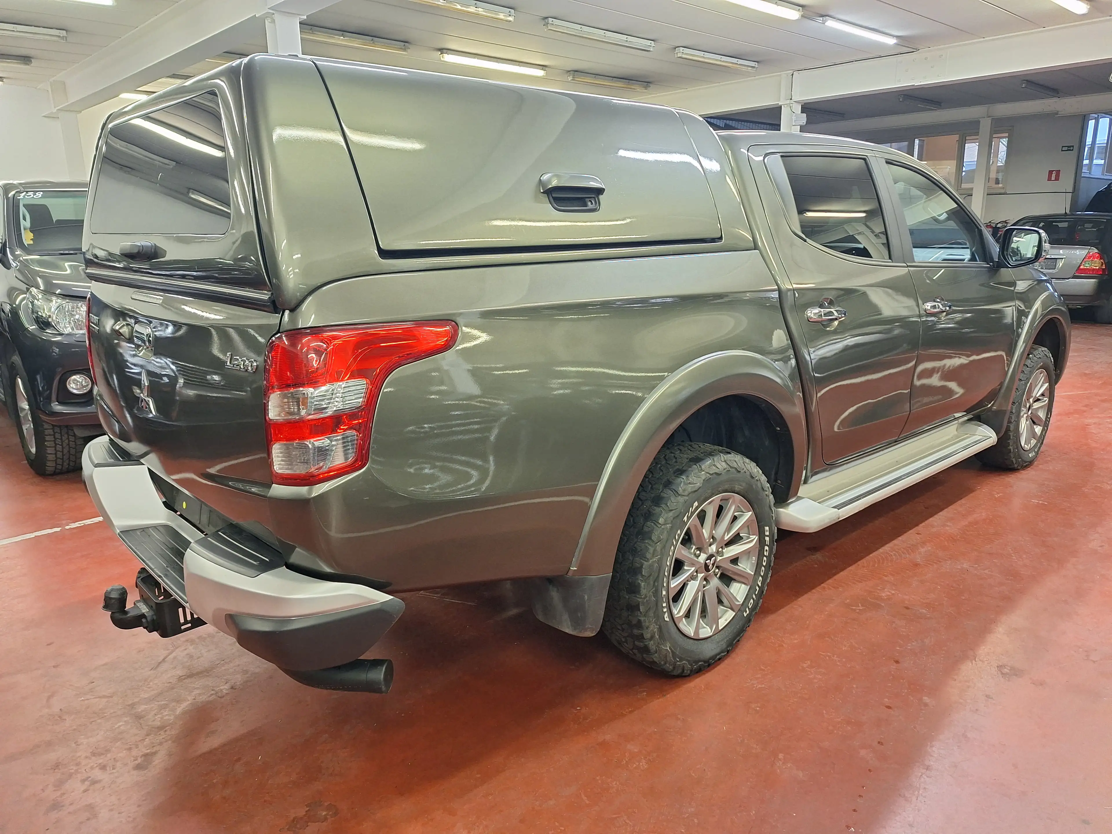 Mitsubishi L200 2.4 DI-D 4WD - 18.900 € HTVA — photo 7