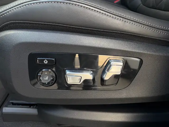 BMW X5 view 7