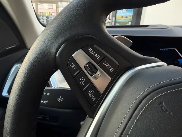BMW X5 view 15