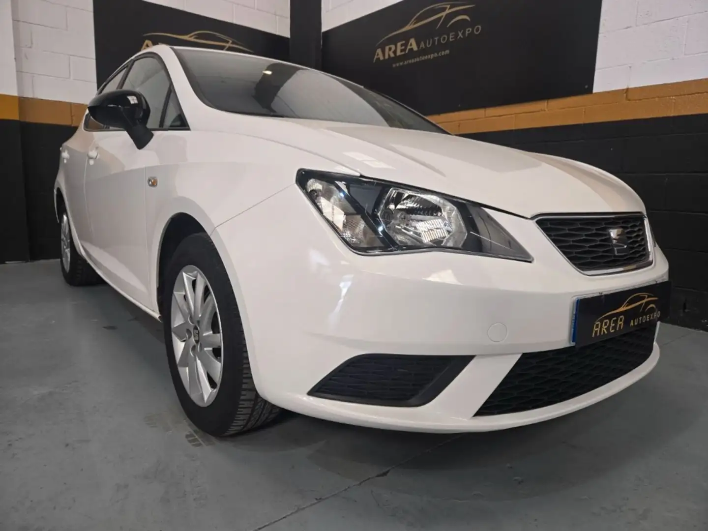 SEAT Ibiza 1.0 Reference 75 Blanco - 2