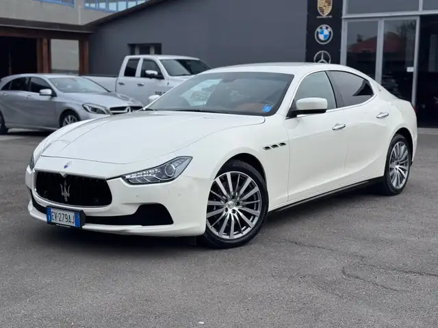 Maserati Ghibli Ghibli V6 S Q4 410CV