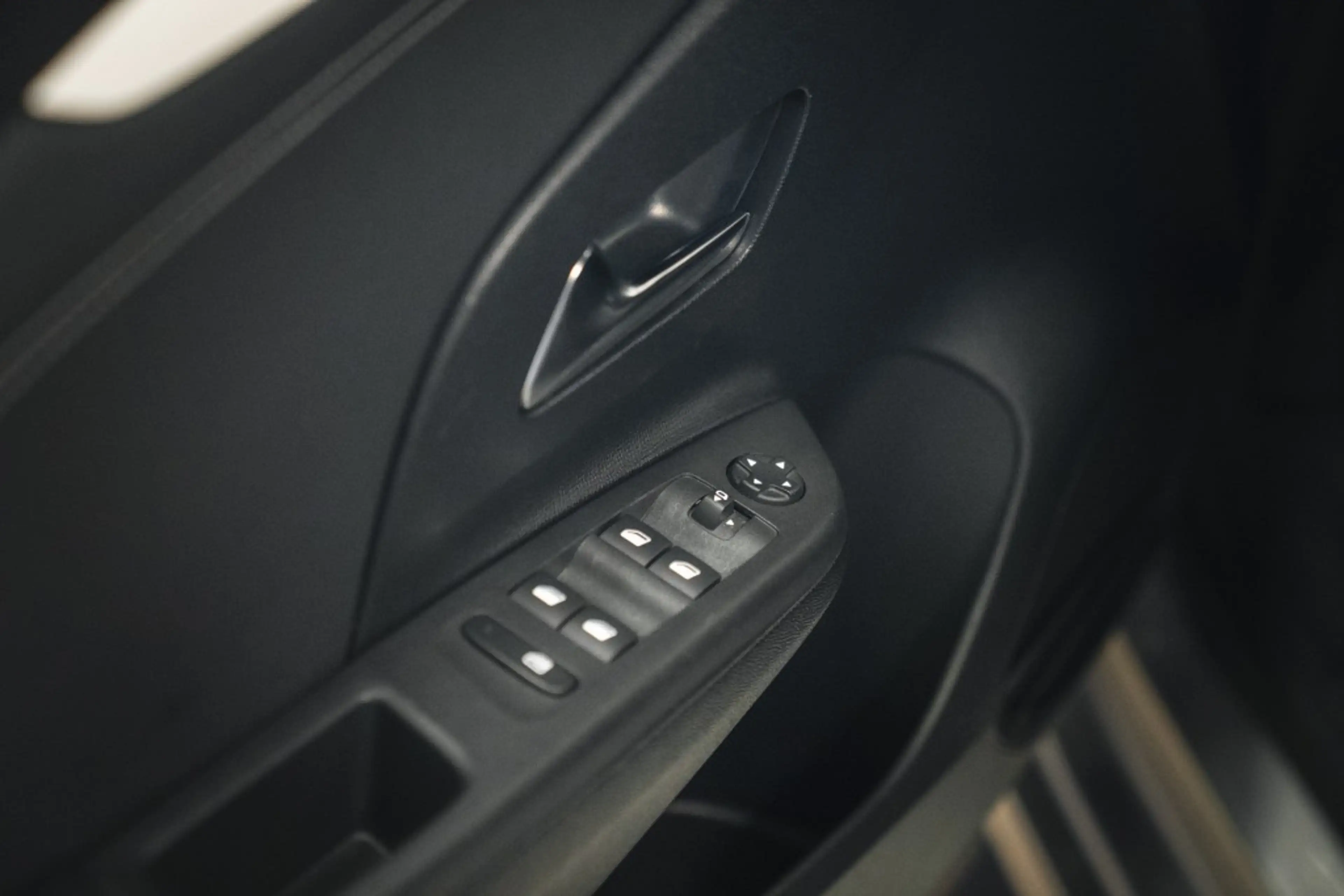 Opel Corsa GS Sport, lane assist, carplay — photo 12