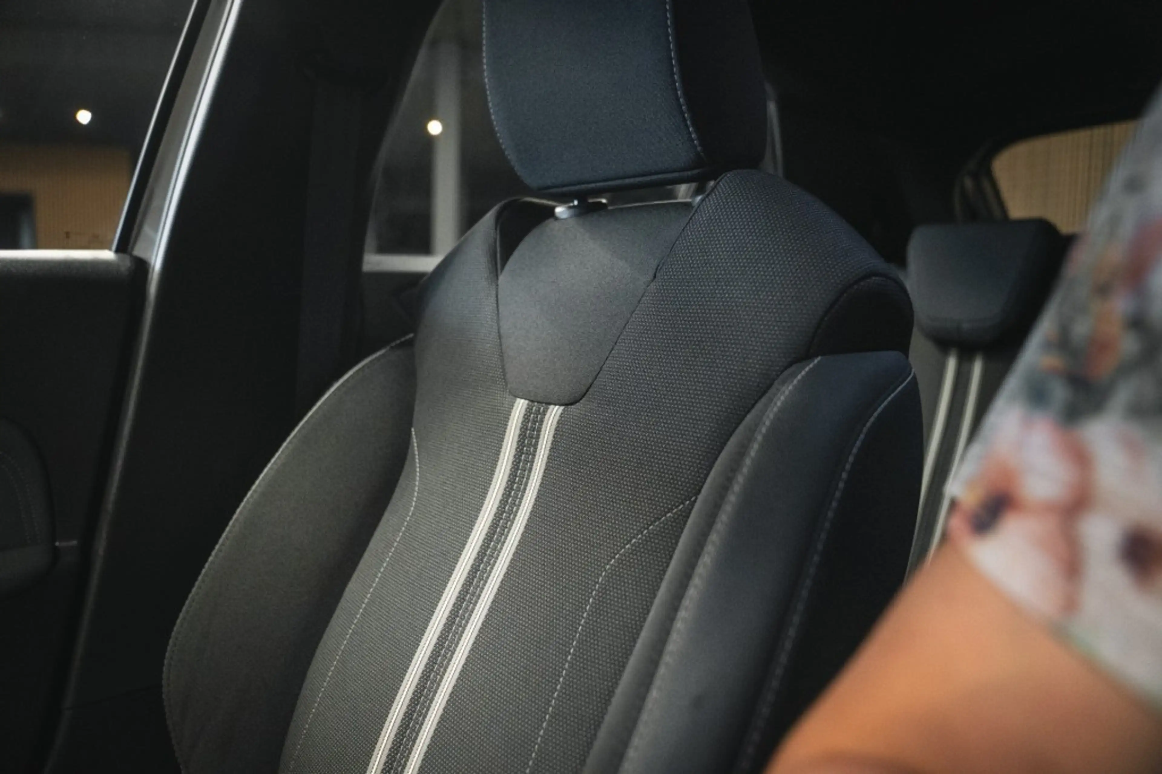 Opel Corsa GS Sport, lane assist, carplay — photo 25