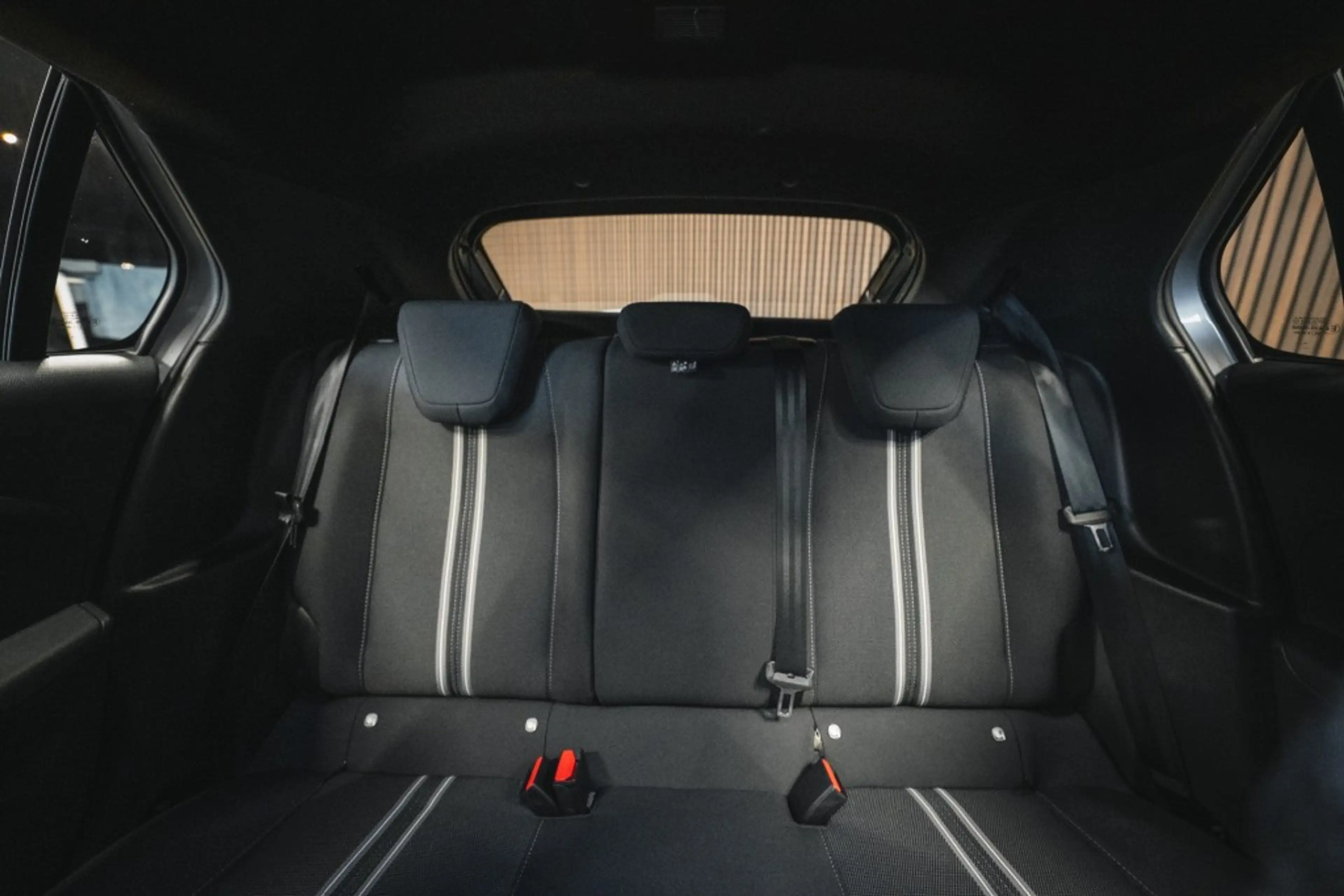 Opel Corsa GS Sport, lane assist, carplay — photo 4