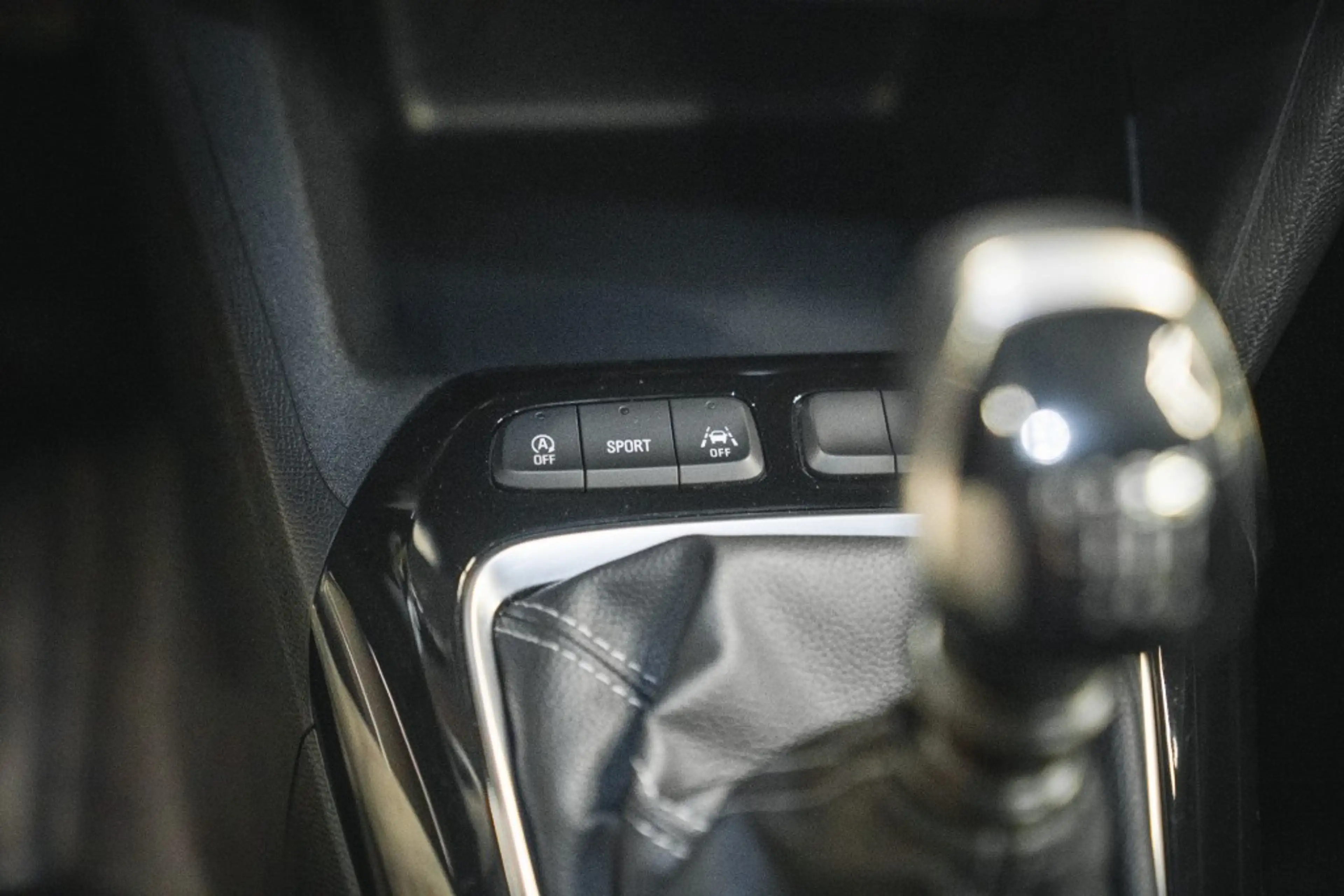Opel Corsa GS Sport, lane assist, carplay — photo 23