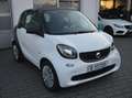 smart forTwo 1.0 Coupe*1.Hand*Klima*TÜV NEU*Scheckheft Weiß - thumbnail 16