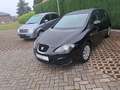 SEAT Leon Reference Schwarz - thumbnail 1