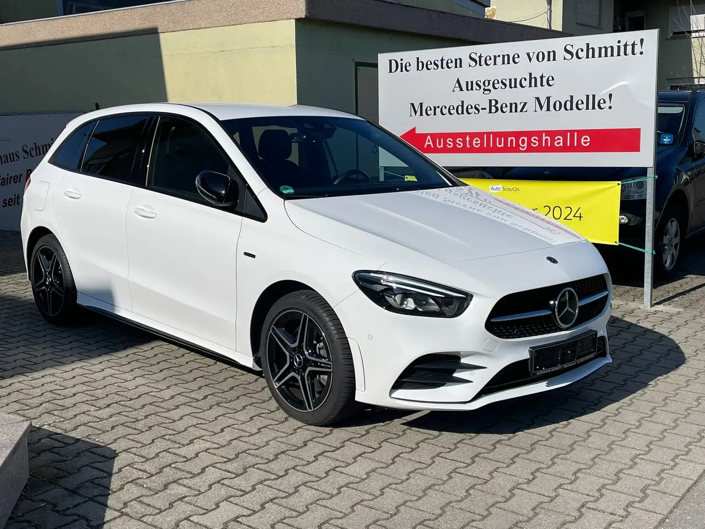 Mercedes-Benz B 250 B 250 e Edition 2020,AMGLine,8GDCT,AHK,NAVI,SHZ Weiß - 1
