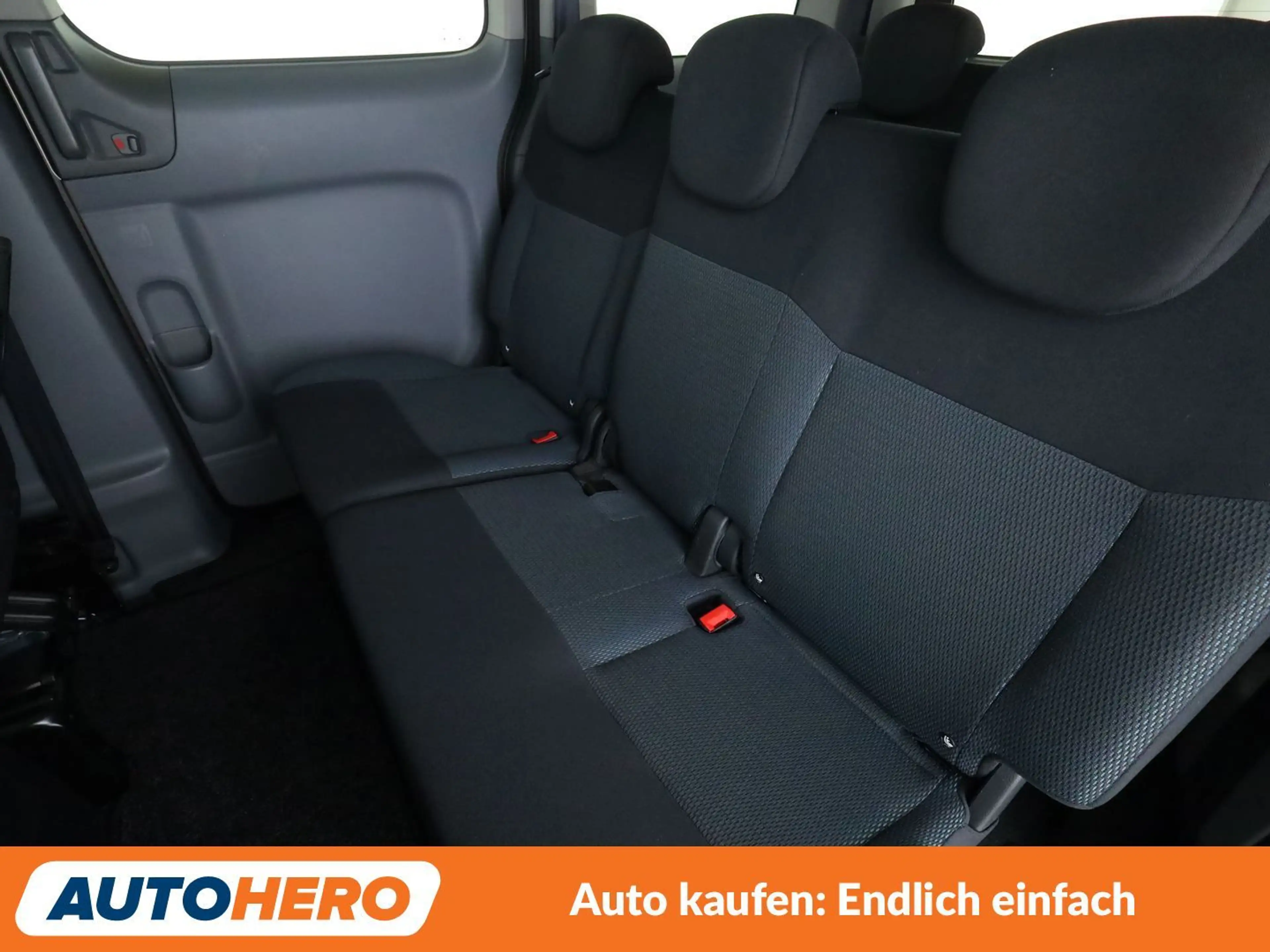 Nissan Evalia 1.5 dCi Evalia Tekna *NAVI*TEMPO*CAM*SHZ* — photo 14
