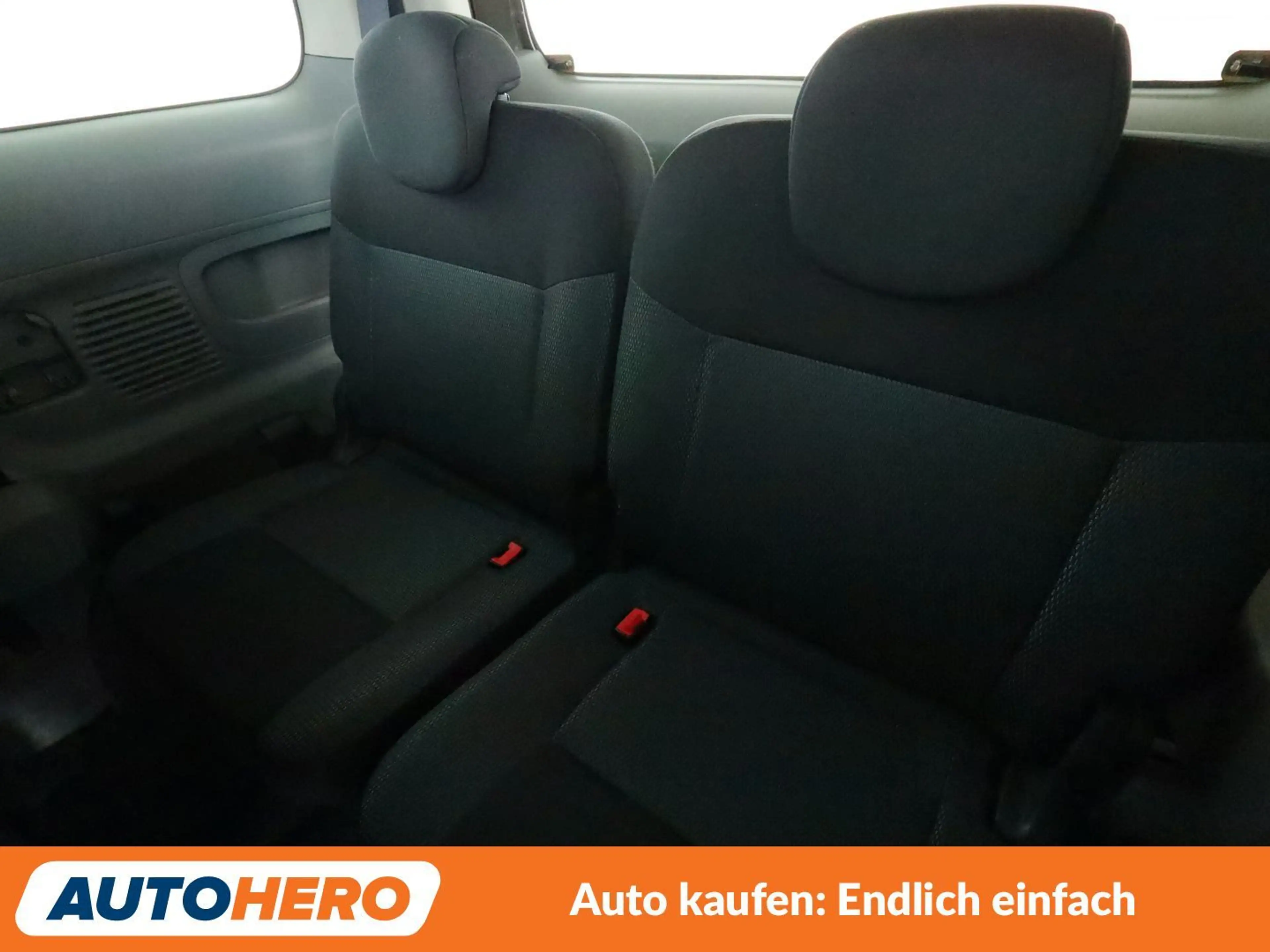 Nissan Evalia 1.5 dCi Evalia Tekna *NAVI*TEMPO*CAM*SHZ* — photo 12