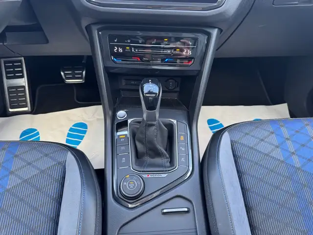 Volkswagen Tiguan view 17