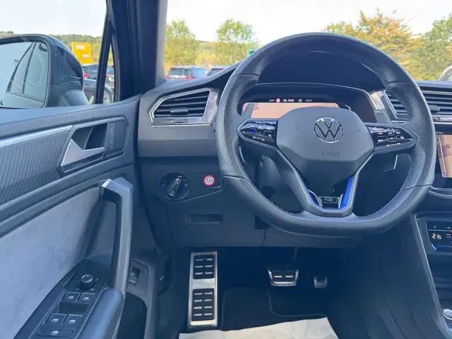 Volkswagen Tiguan view 14