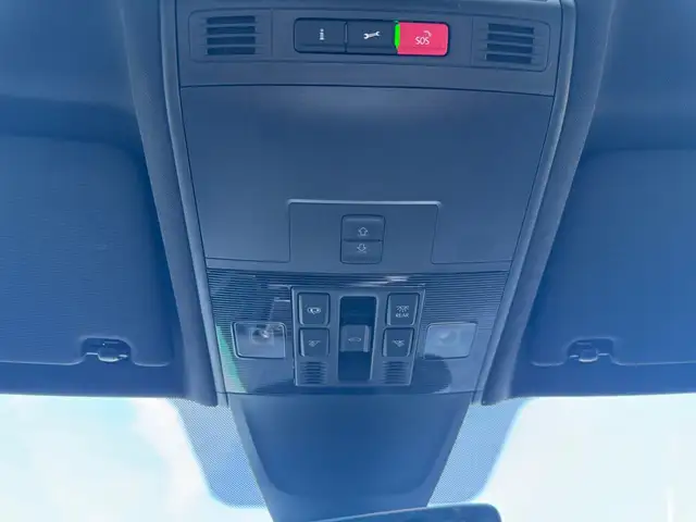 Volkswagen Tiguan view 18
