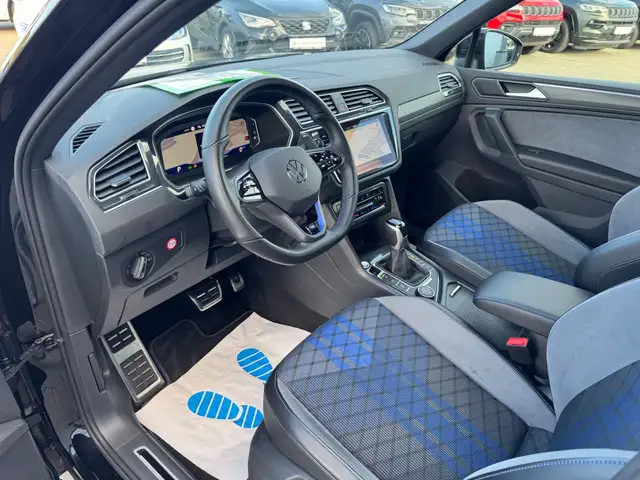 Volkswagen Tiguan view 11