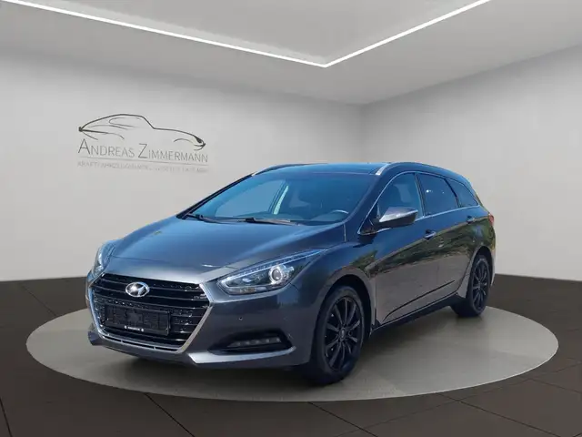 Hyundai i40 cw 1.7 CRDi blue TOP-AUSSTATTUNG
