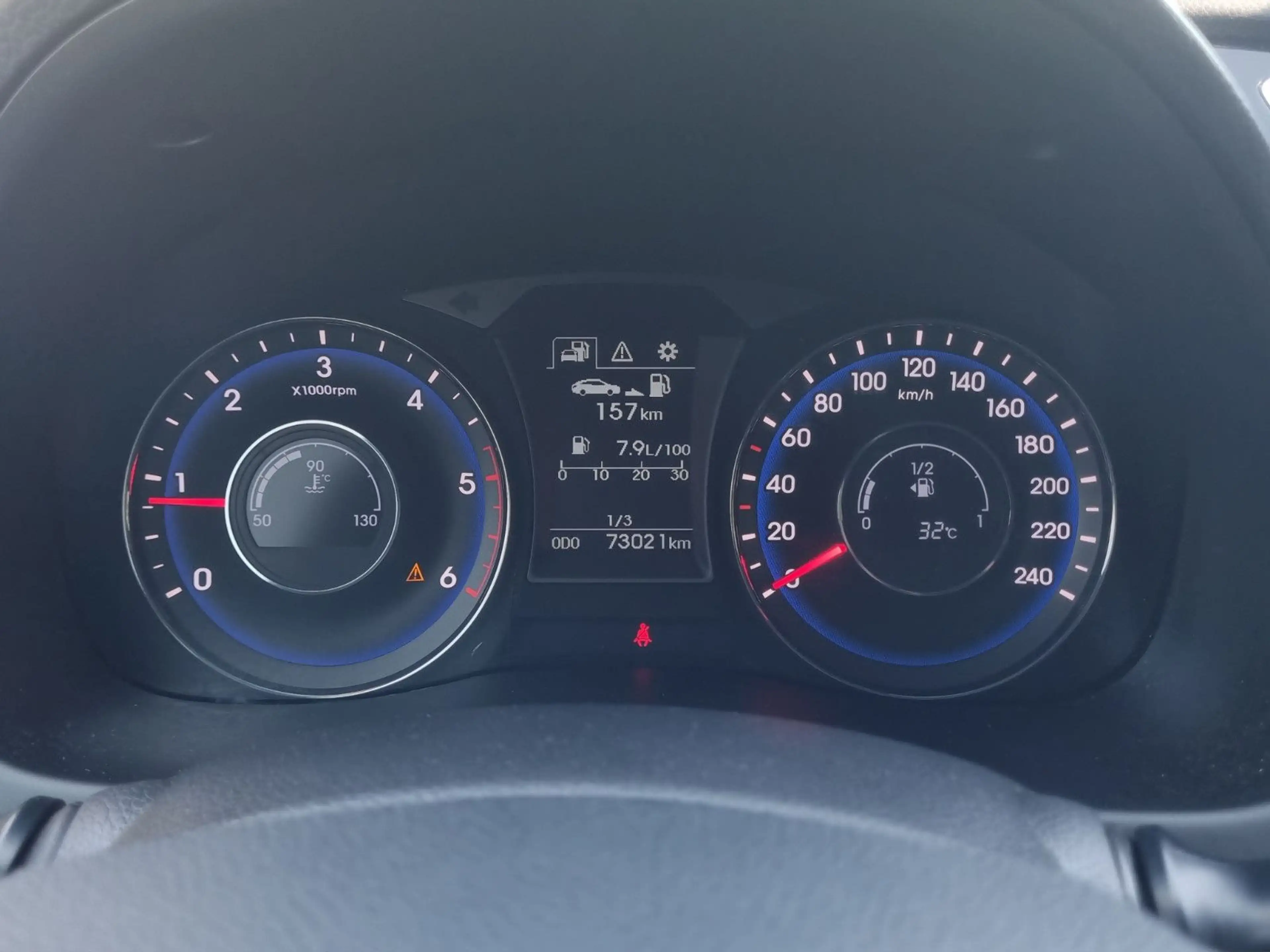 Hyundai i40 cw 1.7 CRDi blue TOP-AUSSTATTUNG — photo 15