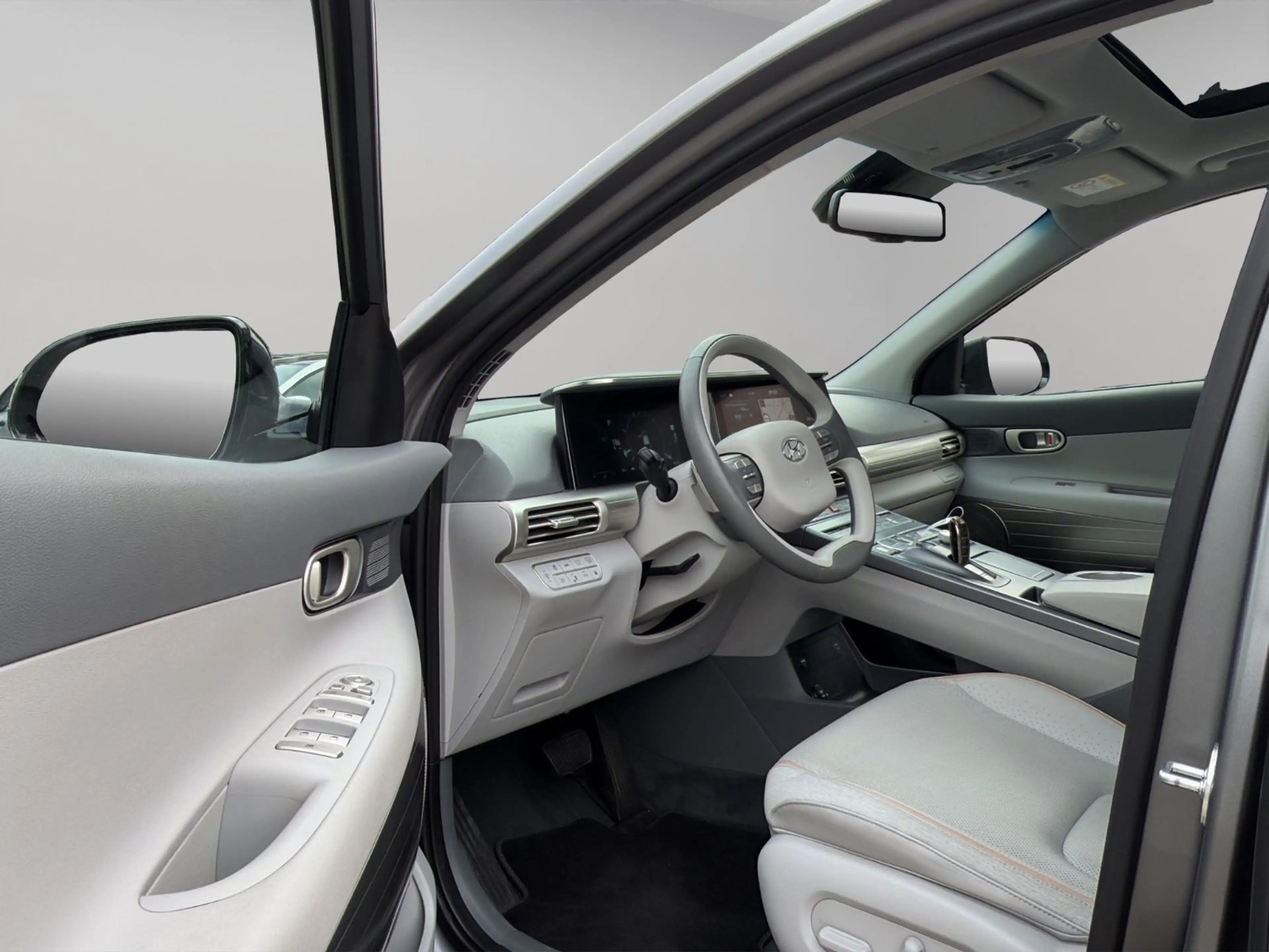 Hyundai NEXO Basis Panoramadach — photo 9
