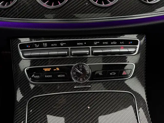 Mercedes-Benz CLS view 29