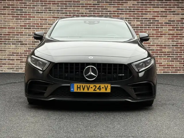 Mercedes-Benz CLS view 5