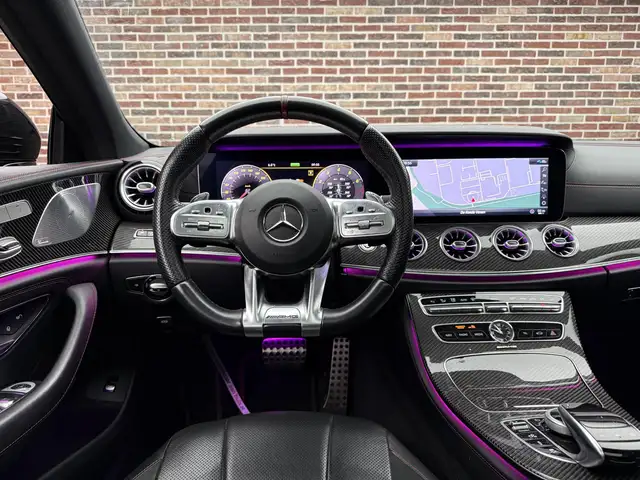 Mercedes-Benz CLS view 11