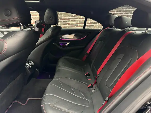 Mercedes-Benz CLS view 18