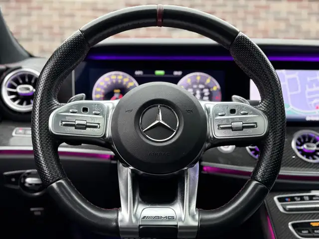 Mercedes-Benz CLS view 24