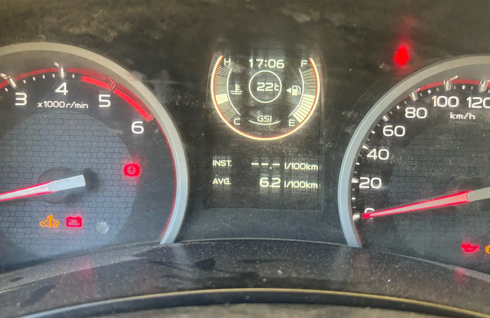 Isuzu D-Max D-Max 1.9 Crew Solar 4x4 Solar Білий - 2