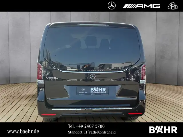 Mercedes-Benz V 300 view 8