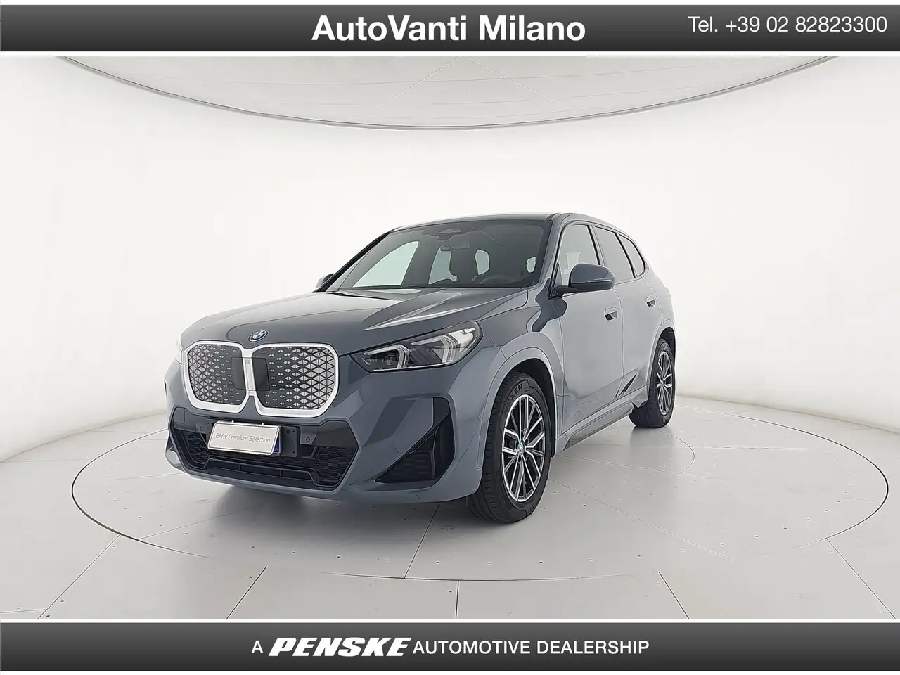 BMW iX1